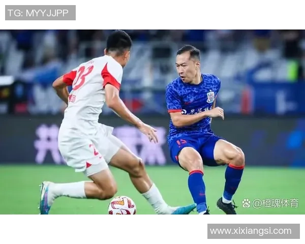 深圳飞盘队节奏之争引发热议球迷对比赛风格看法不一